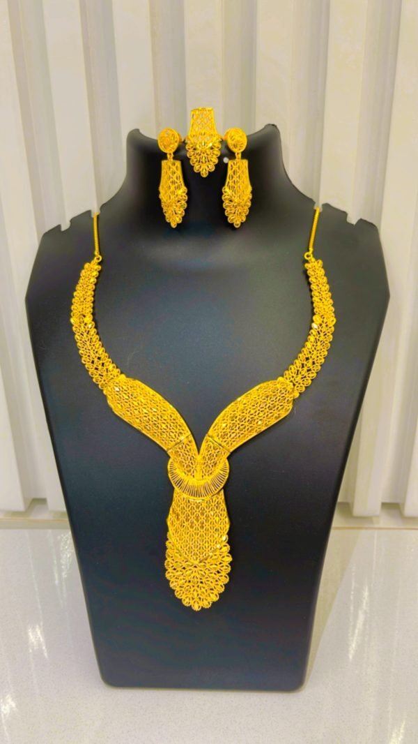 Necklace set