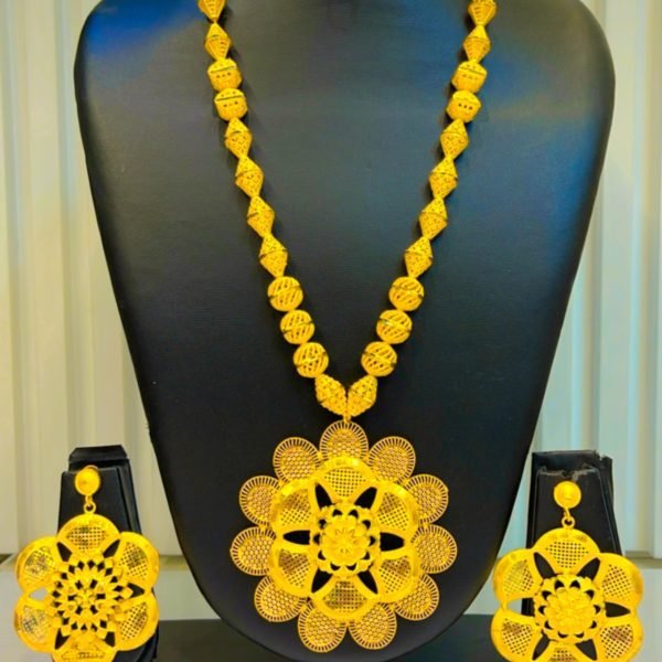 Necklace set