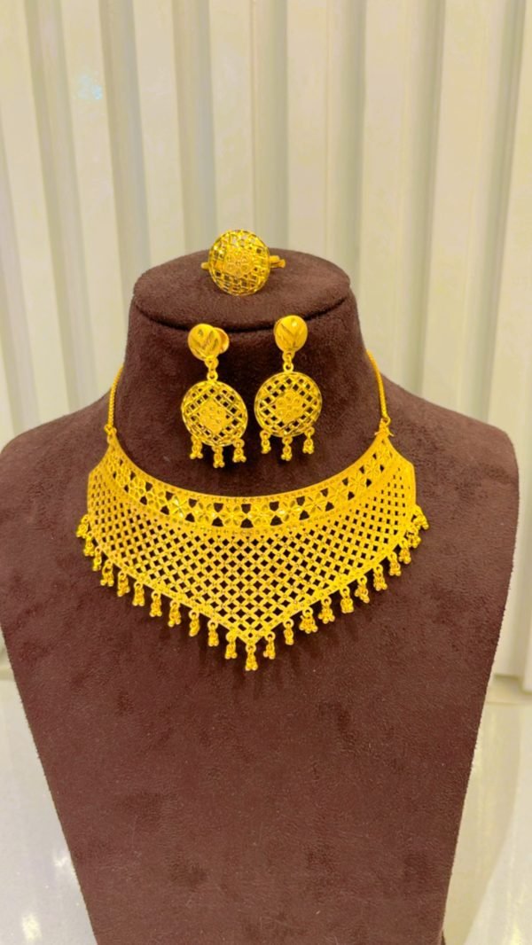 Necklace set