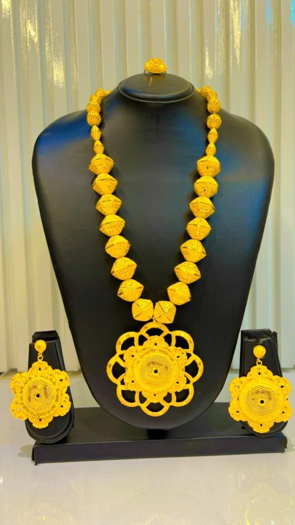 Necklace set