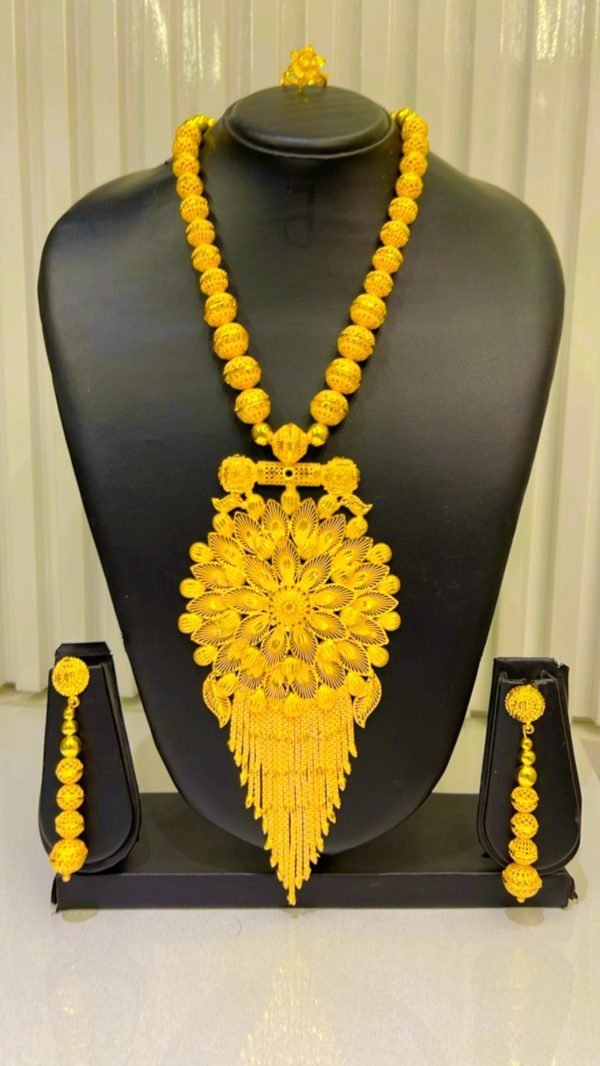 Necklace set