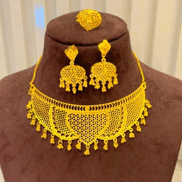 Necklace set