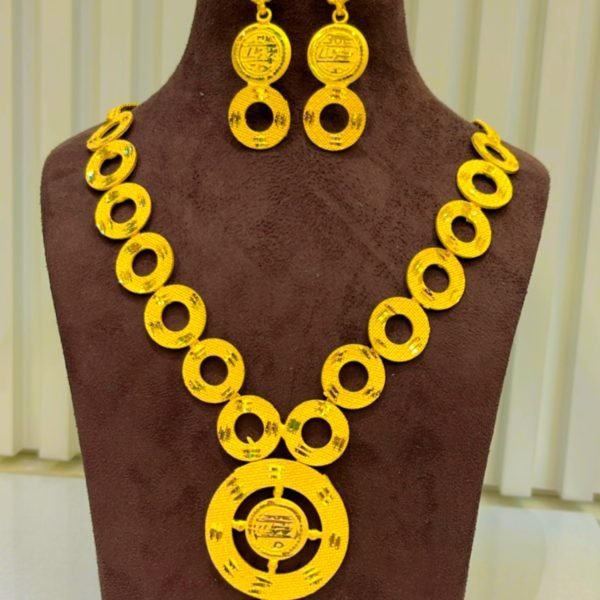 Necklace set