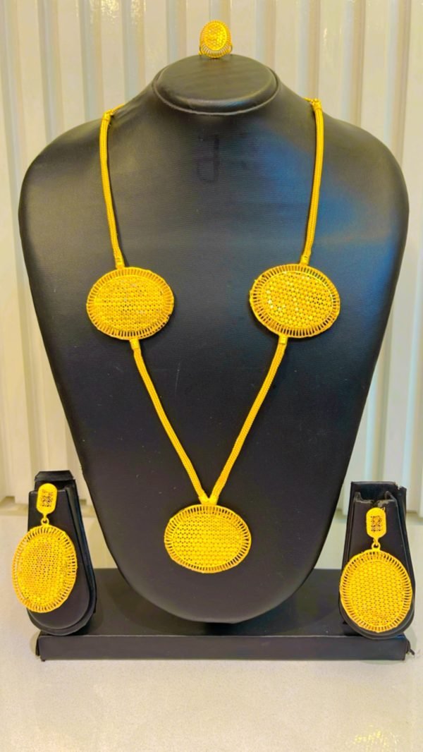 Necklace set