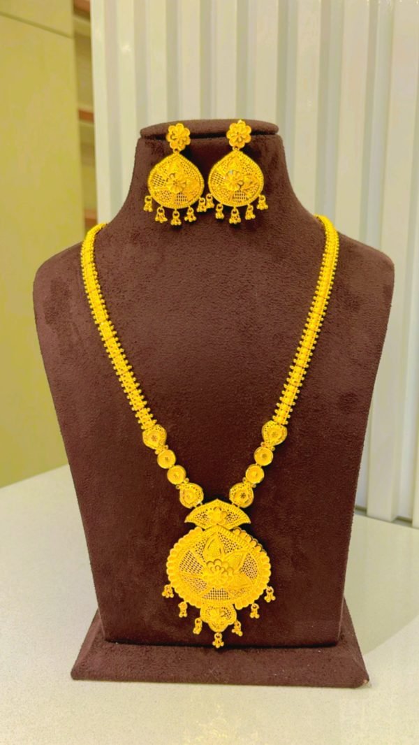 Necklace set