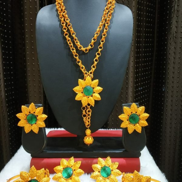 necklace set