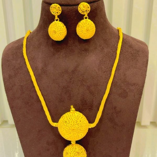 necklace set