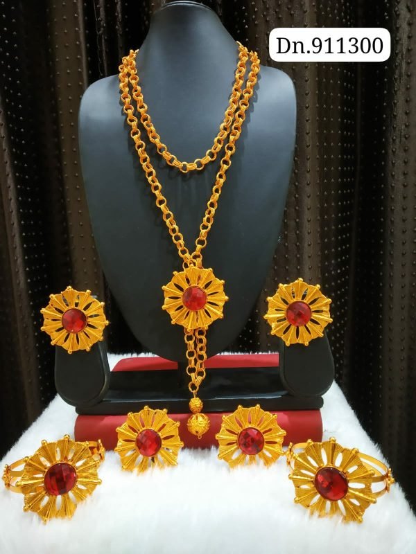 necklace set