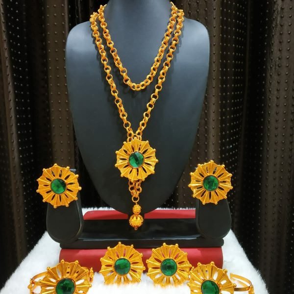 necklace set