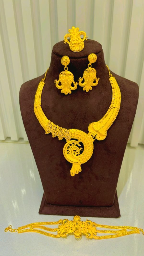 necklace set