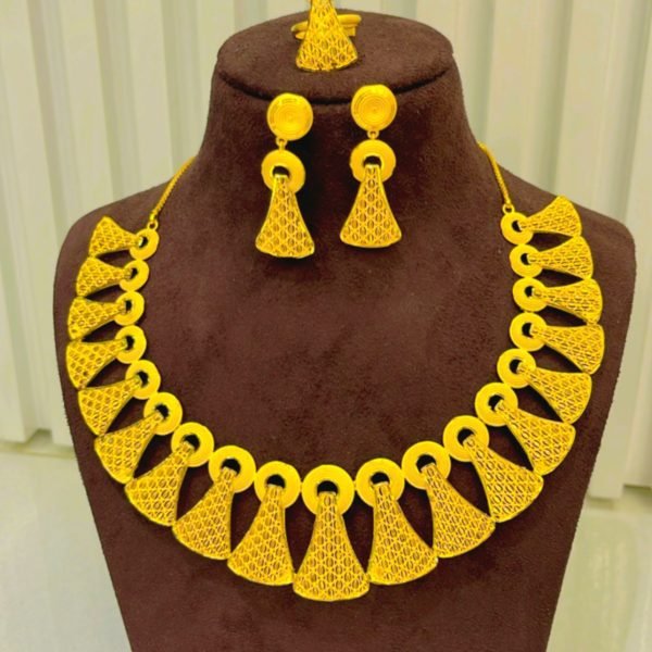 necklace set