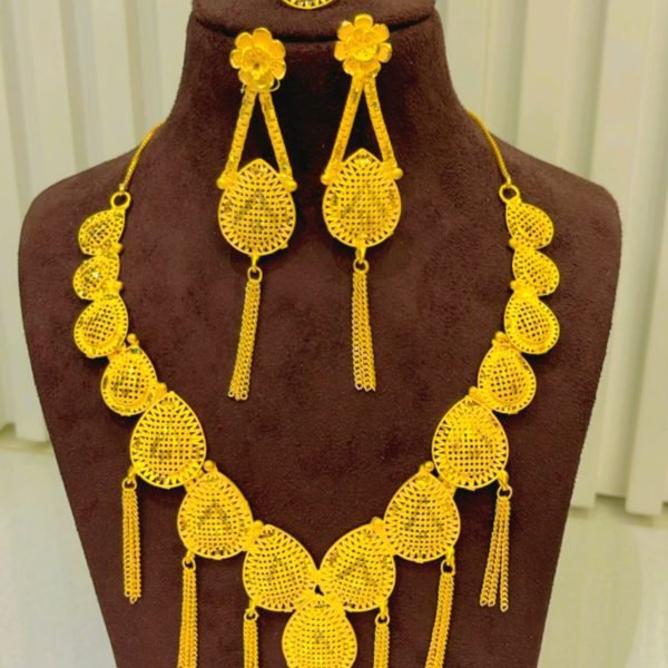 necklace set