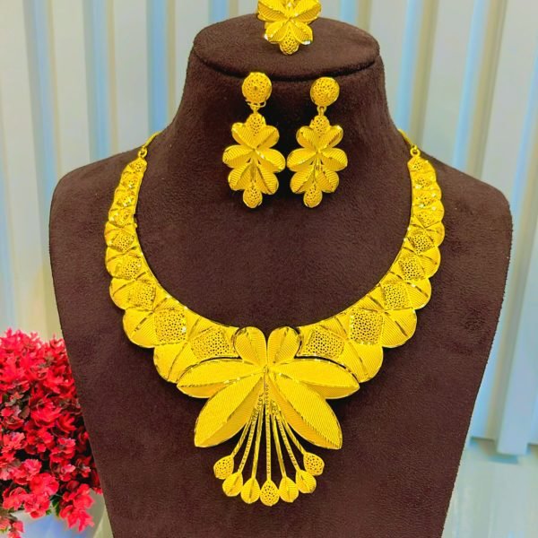 necklace set