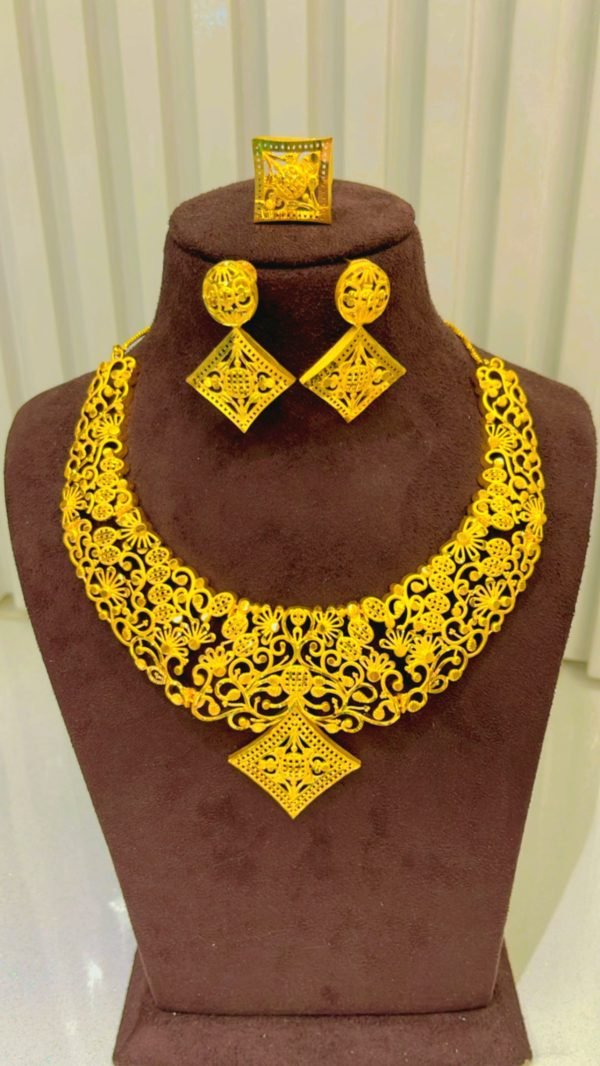 necklace set