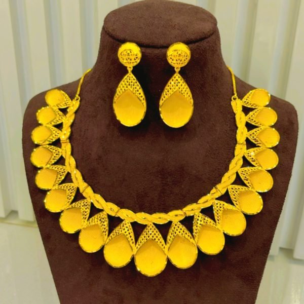 necklace set