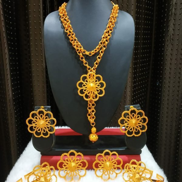 necklace set