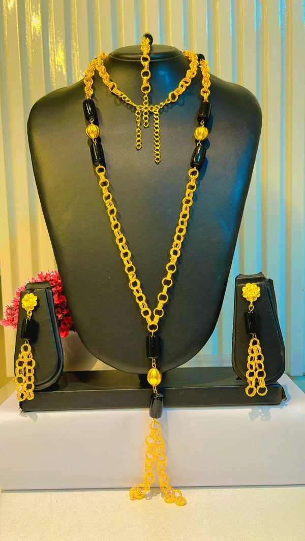 necklace set