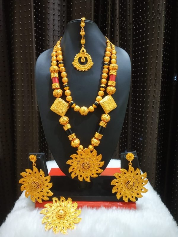 Necklace set