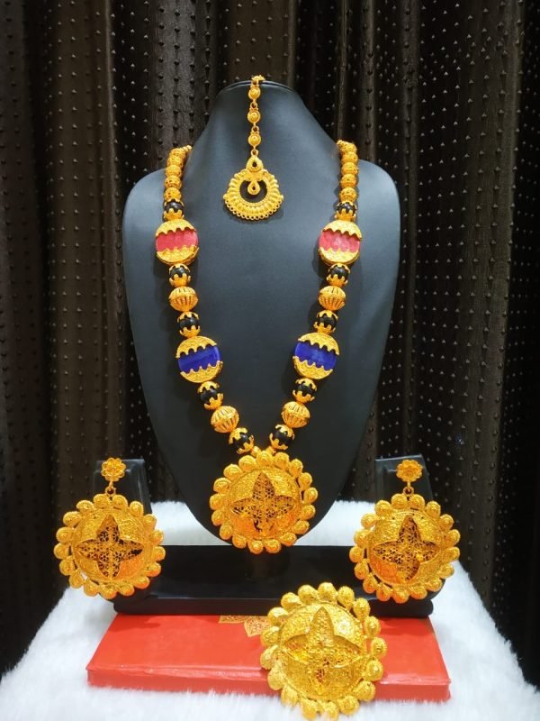 Necklace set