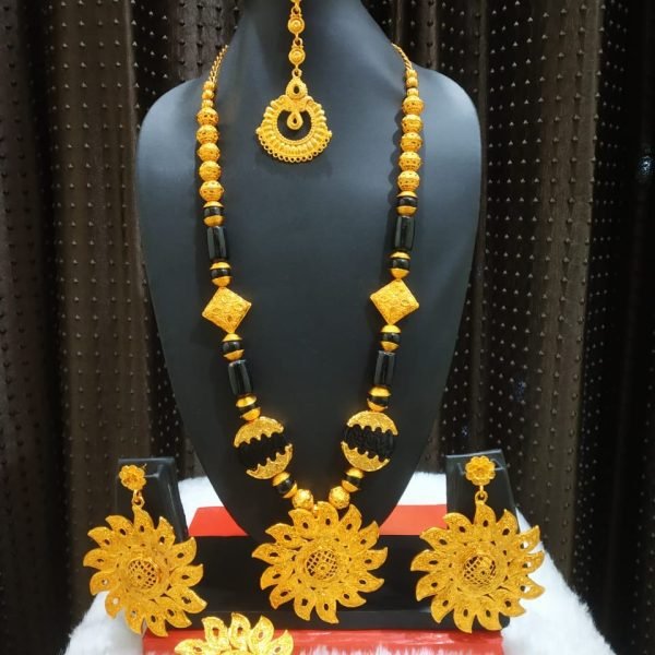 Necklace set