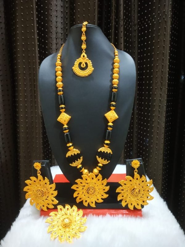 Necklace set